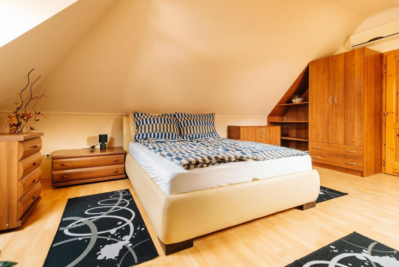 Buzavirag Apartman Keszthely Luaran gambar